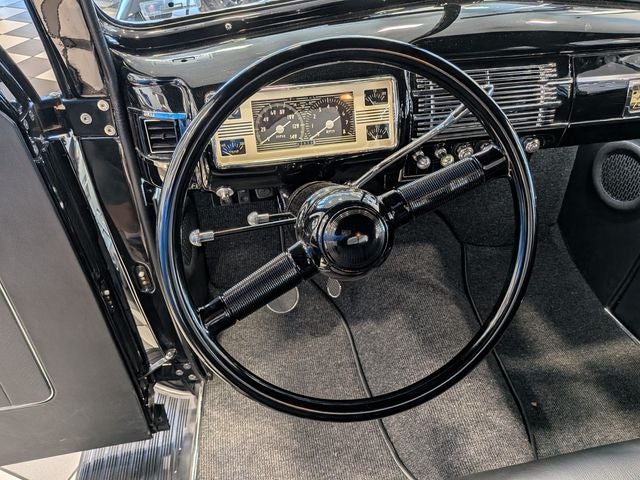 1940 Ford BUSINESS COUPE