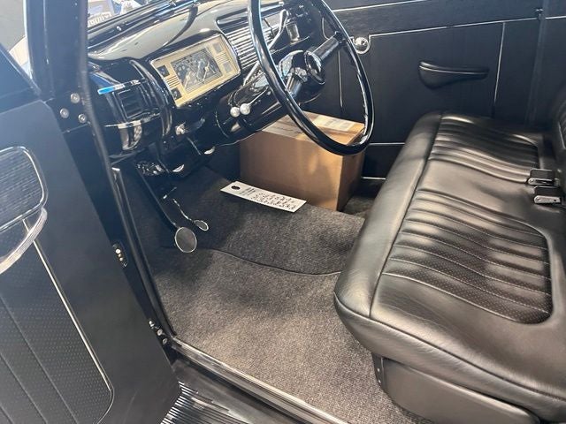 1940 Ford BUSINESS COUPE