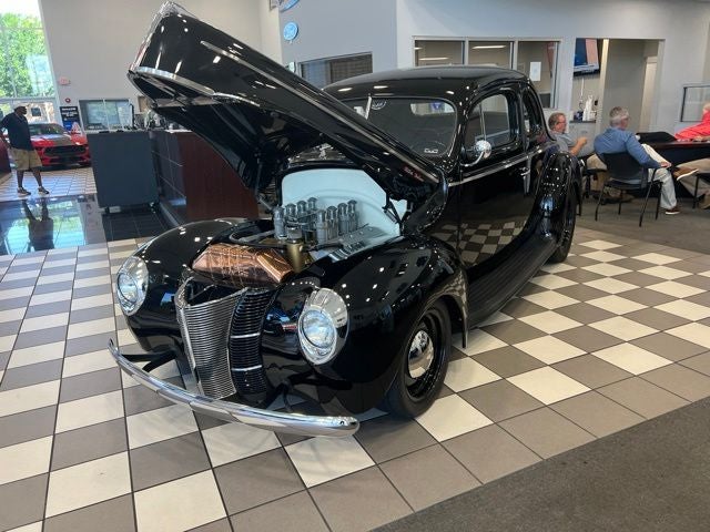 1940 Ford BUSINESS COUPE