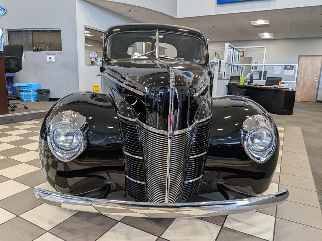 1940 Ford BUSINESS COUPE