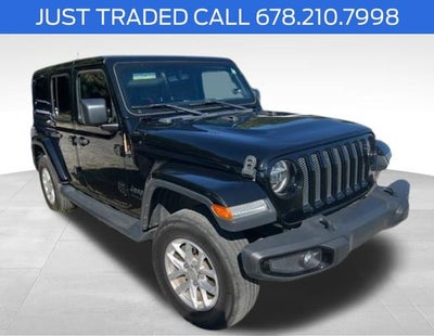 2020 Jeep Wrangler Unlimited Sahara Altitude