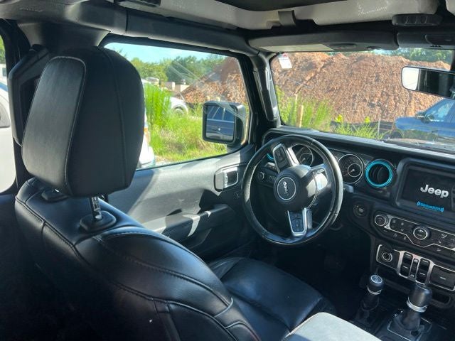 2020 Jeep Wrangler Unlimited Sahara Altitude