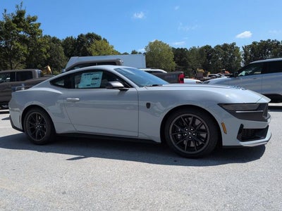 2026 Ford Mustang Dark Horse