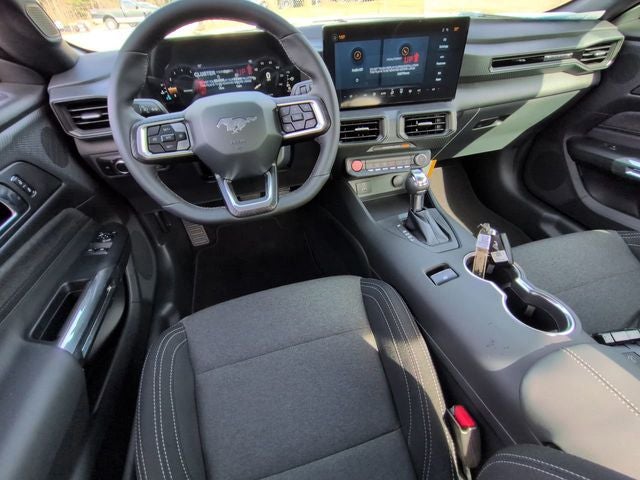 2025 Ford Mustang EcoBoost