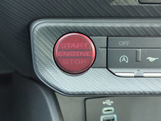 2025 Ford Mustang EcoBoost