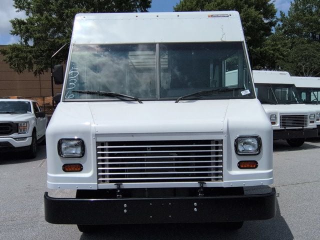 2027 Ford E-450SD Base
