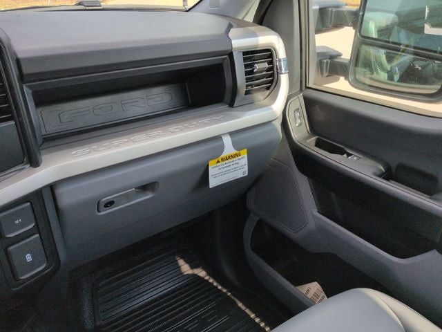 2025 Ford F-550SD XL DRW