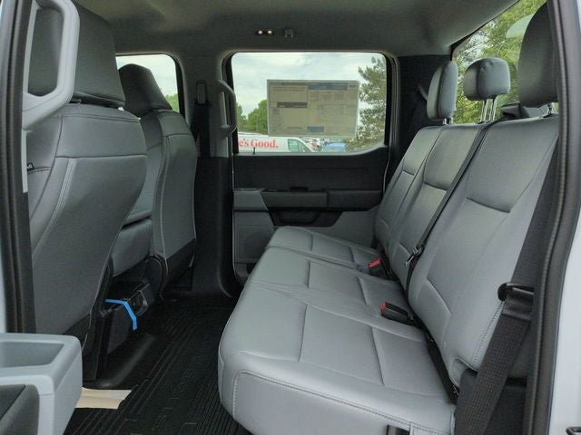 2026 Ford F-250SD XL 4WD FX4 Service Body