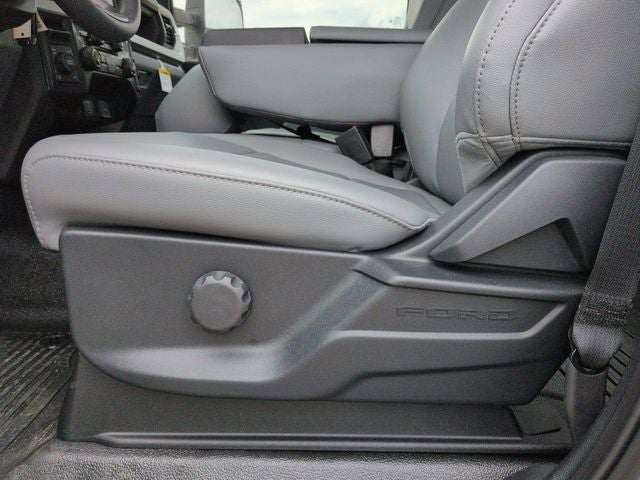 2026 Ford F-250SD XL 4WD FX4 Service Body