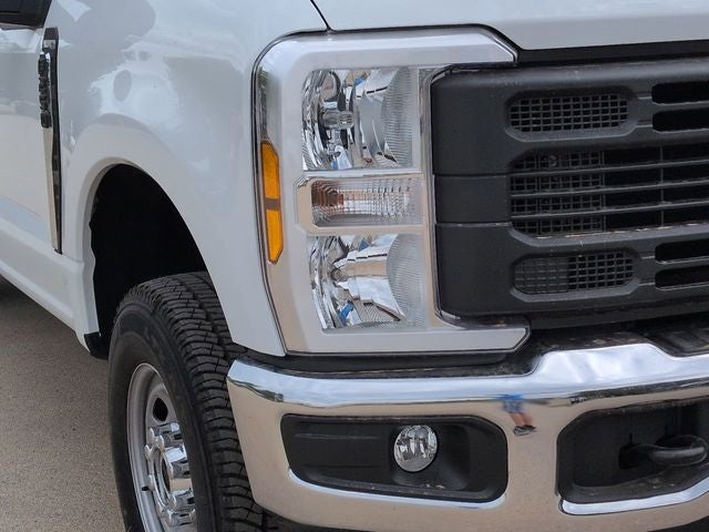 2026 Ford F-250SD XL 4WD FX4 Service Body
