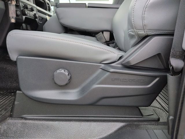 2026 Ford F-250SD XL Service Body