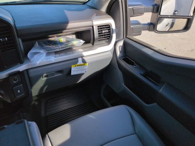 2025 Ford F-350SD XL DRW