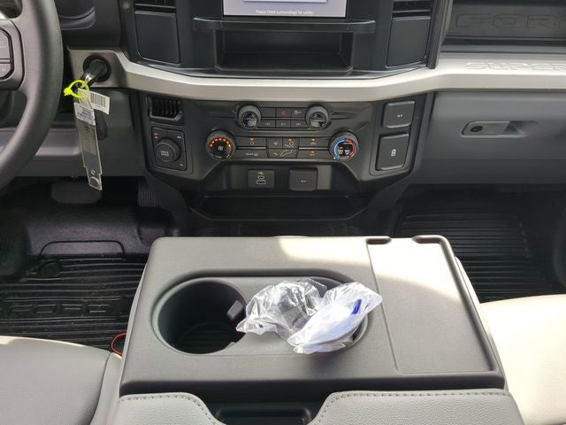 2025 Ford F-350SD XL DRW