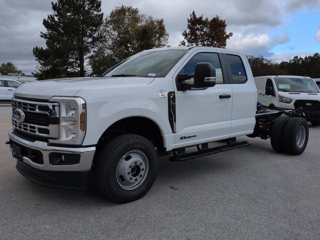 2026 Ford F-350SD XL DRW