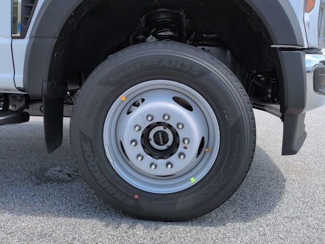 2025 Ford F-600SD XL