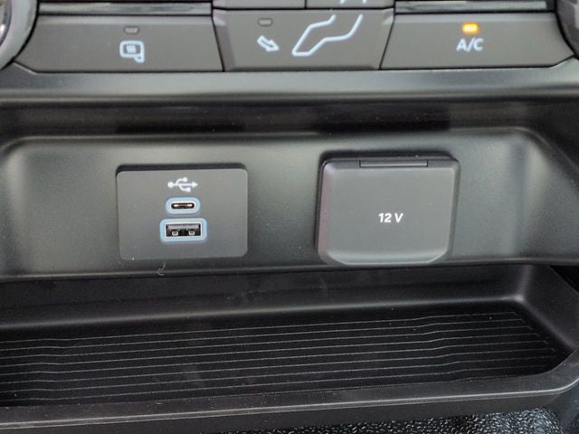 2025 Ford F-600SD XL