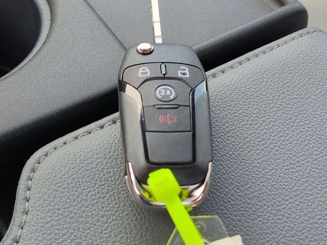 2025 Ford F-600SD XL