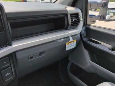 2025 Ford F-600SD XL