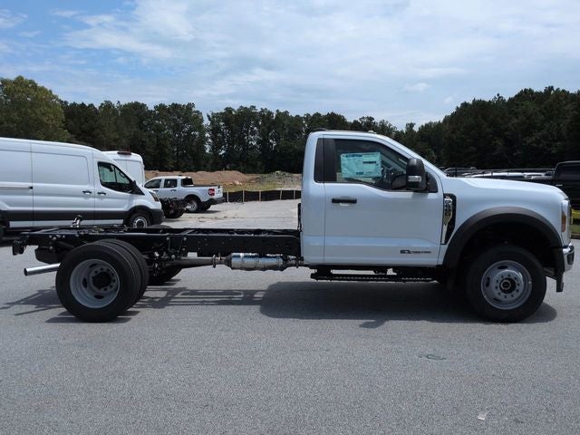 2025 Ford F-600SD XL