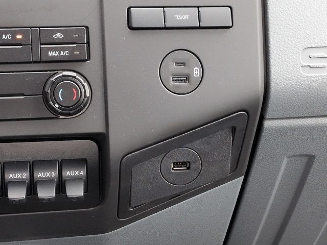 2025 Ford F-650SD Base