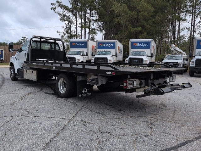 2025 Ford F-650SD Base
