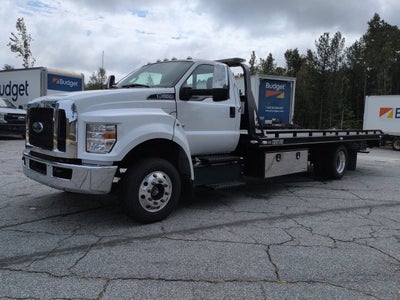 2025 Ford F-650SD Base