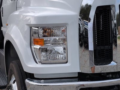 2025 Ford F-650SD Base