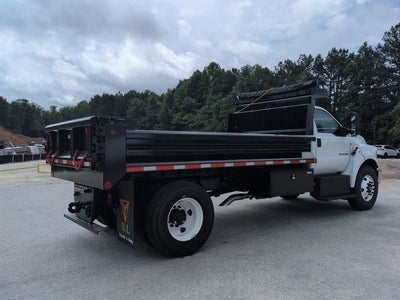 2026 Ford F-750SD Base