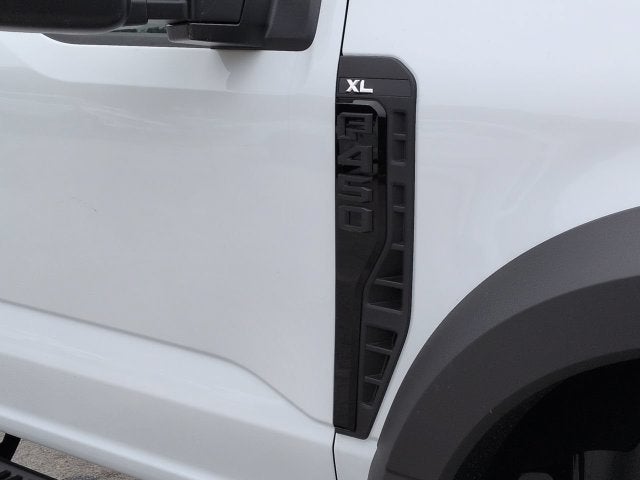 2027 Ford F-450SD XL DRW