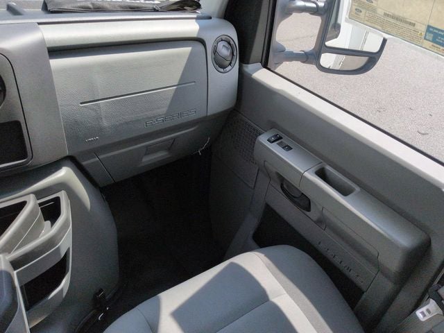 2026 Ford E-350SD Base Cutaway