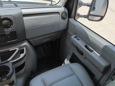 2027 Ford E-350SD Base Cutaway