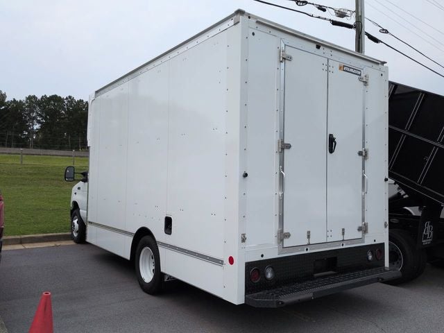 2026 Ford E-350SD Base Cutaway