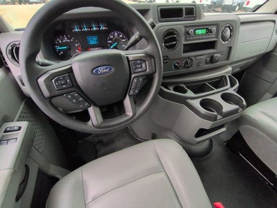 2025 Ford E-350SD Base Cutaway