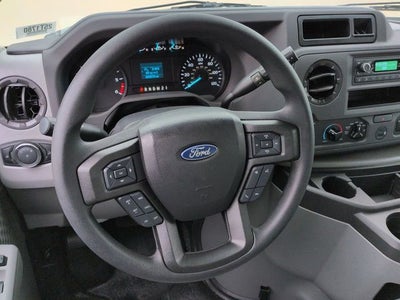 2025 Ford E-350SD Base Cutaway