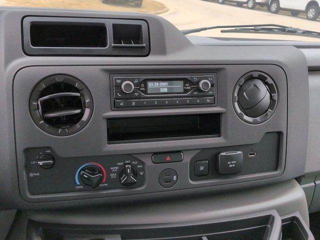 2025 Ford E-350SD Base Cutaway