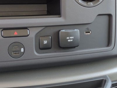 2025 Ford E-350SD Base Cutaway