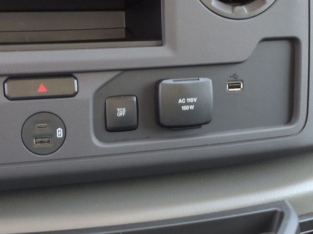 2025 Ford E-350SD Base Cutaway