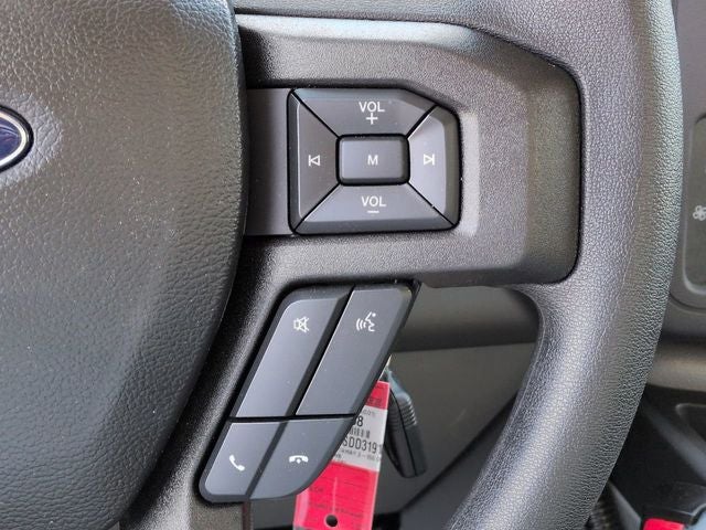 2025 Ford E-350SD Base Cutaway