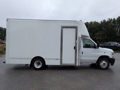 2026 Ford E-350SD Base Cutaway