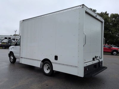 2026 Ford E-350SD Base Cutaway