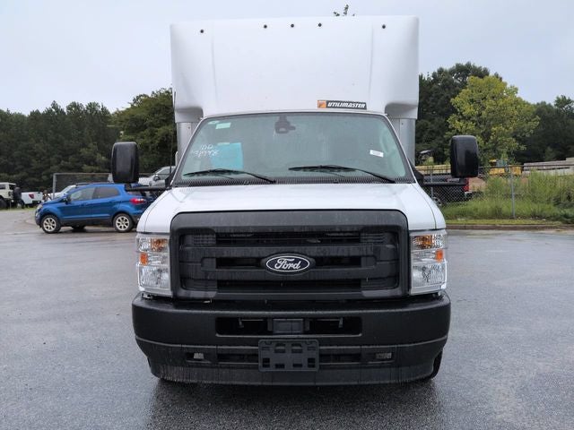 2026 Ford E-350SD Base Cutaway