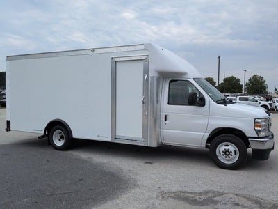 2027 Ford E-350SD Base Cutaway