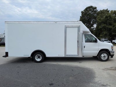2027 Ford E-350SD Base Cutaway