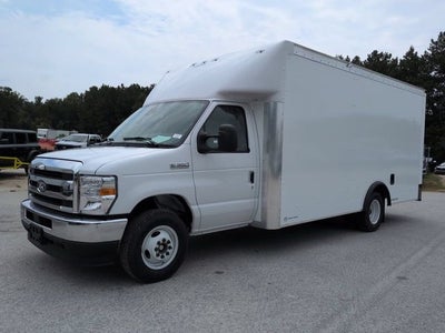 2027 Ford E-350SD Base Cutaway
