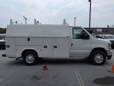 2026 Ford E-350SD Base Cutaway