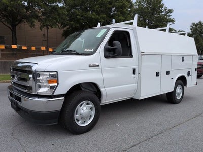 2026 Ford E-350SD Base Cutaway