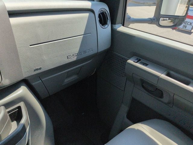 2027 Ford E-350SD Base Cutaway