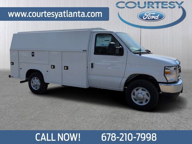 2026 Ford E-350SD Base Cutaway