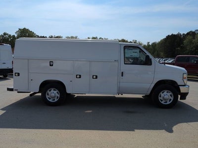 2026 Ford E-350SD Base Cutaway