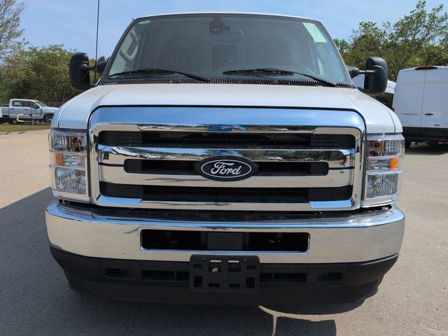 2026 Ford E-350SD Base Cutaway